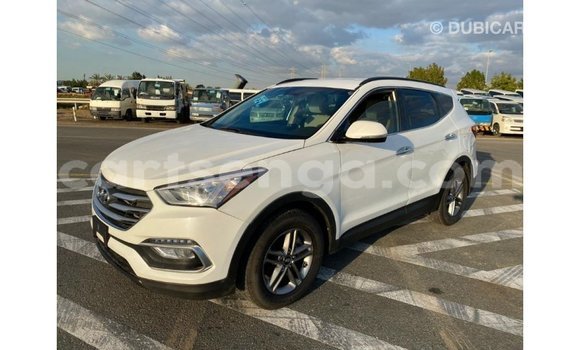 Buy Import Hyundai Santa Fe White Car in Import - Dubai in Hhohho Buy Import Hyundai Santa Fe White Car in Import - Dubai in Hhohho