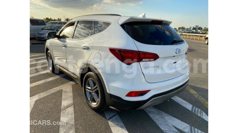 Big with watermark hyundai santa fe hhohho import dubai 14616