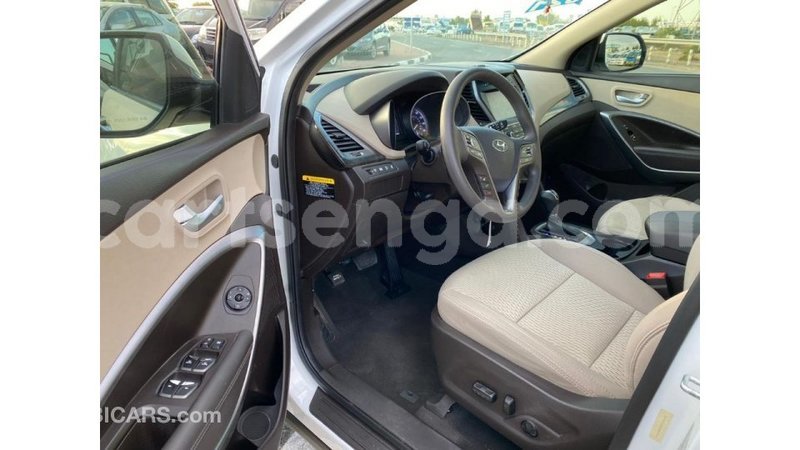 Big with watermark hyundai santa fe hhohho import dubai 14616