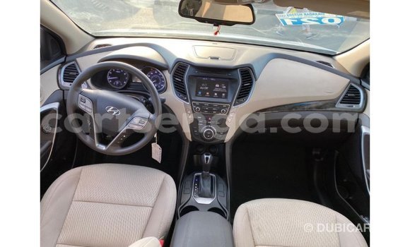 Buy Import Hyundai Santa Fe White Car in Import - Dubai in Hhohho Buy Import Hyundai Santa Fe White Car in Import - Dubai in Hhohho