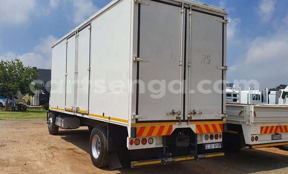 Buy Used Mitsubishi L400 White Truck in Mbabane in Manzini Buy Used Mitsubishi L400 White Truck in Mbabane in Manzini