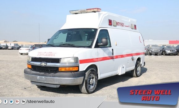 Nunua Imported Chevrolet Express White Gari ndani ya Import - Dubai nchini Hhohho Nunua Imported Chevrolet Express White Gari ndani ya Import - Dubai nchini Hhohho