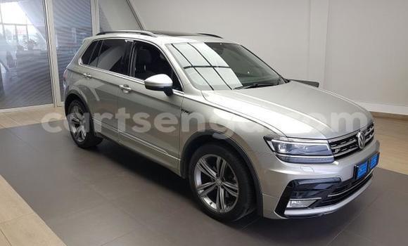Nunua Ilio tumika Volkswagen Tiguan Silver Gari ndani ya Ezulwini nchini Hhohho Nunua Ilio tumika Volkswagen Tiguan Silver Gari ndani ya Ezulwini nchini Hhohho