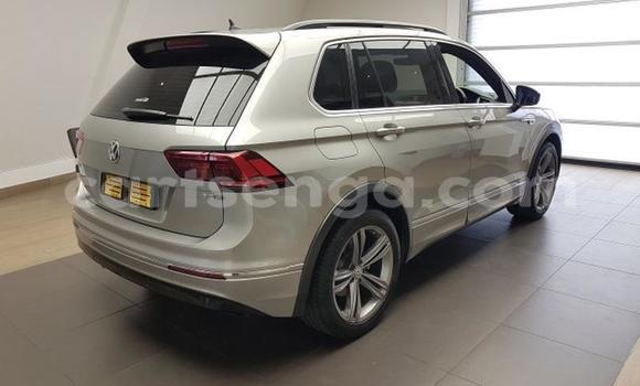 Nunua Ilio tumika Volkswagen Tiguan Silver Gari ndani ya Ezulwini nchini Hhohho Nunua Ilio tumika Volkswagen Tiguan Silver Gari ndani ya Ezulwini nchini Hhohho