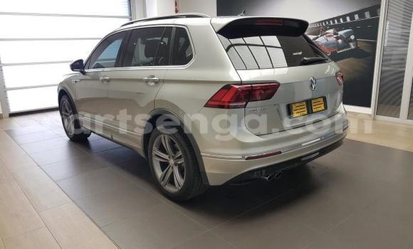 Nunua Ilio tumika Volkswagen Tiguan Silver Gari ndani ya Ezulwini nchini Hhohho Nunua Ilio tumika Volkswagen Tiguan Silver Gari ndani ya Ezulwini nchini Hhohho