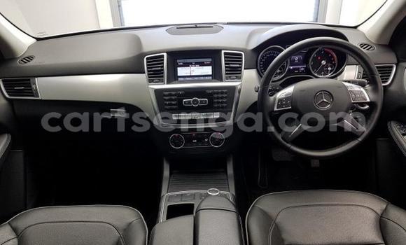 Acheter Occasion Voiture Mercedes‒Benz ML–Class Gris à Ezulwini, Hhohho Acheter Occasion Voiture Mercedes‒Benz ML–Class Gris à Ezulwini, Hhohho