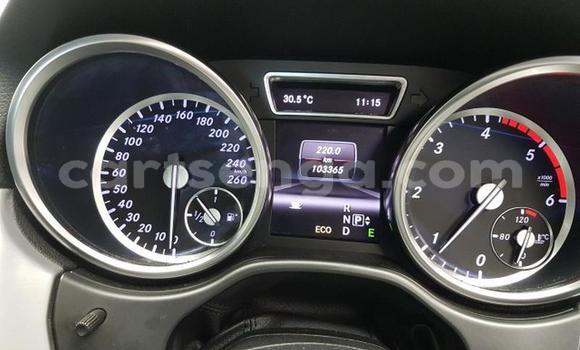 Acheter Occasion Voiture Mercedes‒Benz ML–Class Gris à Ezulwini, Hhohho Acheter Occasion Voiture Mercedes‒Benz ML–Class Gris à Ezulwini, Hhohho