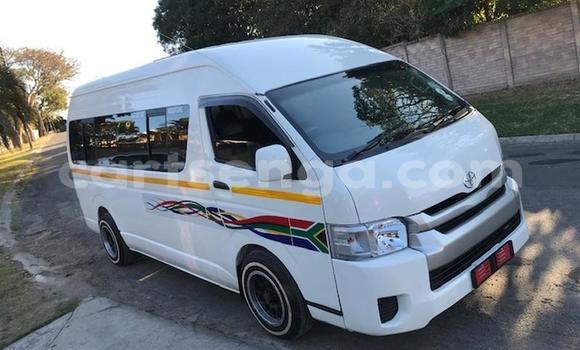 Buy Used Toyota 2000GT White Car in Mbabane in Manzini Buy Used Toyota 2000GT White Car in Mbabane in Manzini