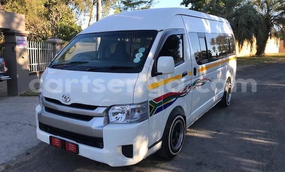 Buy Used Toyota 2000GT White Car in Mbabane in Manzini Buy Used Toyota 2000GT White Car in Mbabane in Manzini