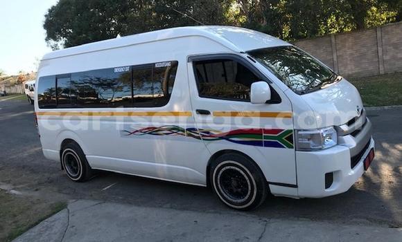 Buy Used Toyota 2000GT White Car in Mbabane in Manzini Buy Used Toyota 2000GT White Car in Mbabane in Manzini