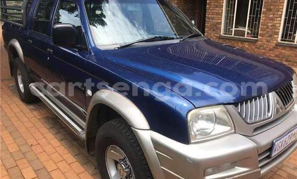 Buy Used Mitsubishi Colt Blue Car in Mbabane in Manzini Buy Used Mitsubishi Colt Blue Car in Mbabane in Manzini