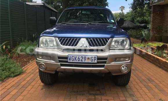 Buy Used Mitsubishi Colt Blue Car in Mbabane in Manzini Buy Used Mitsubishi Colt Blue Car in Mbabane in Manzini