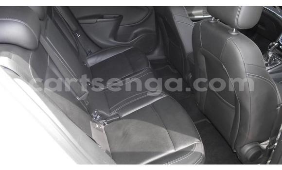 Nunua Ilio tumika Opel Astra White Gari ndani ya Ezulwini nchini Hhohho Nunua Ilio tumika Opel Astra White Gari ndani ya Ezulwini nchini Hhohho