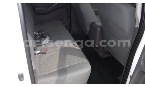 Nunua Ilio tumika Nissan Navara White Gari ndani ya Manzini nchini Manzini Nunua Ilio tumika Nissan Navara White Gari ndani ya Manzini nchini Manzini