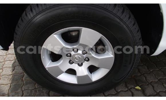 Nunua Ilio tumika Nissan Navara White Gari ndani ya Manzini nchini Manzini Nunua Ilio tumika Nissan Navara White Gari ndani ya Manzini nchini Manzini