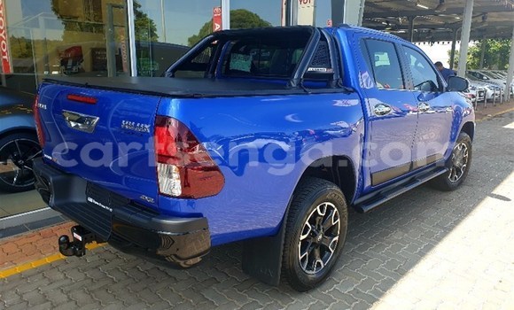 Acheter Occasion Voiture Toyota Hilux Bleu à Lobamba, Manzini Acheter Occasion Voiture Toyota Hilux Bleu à Lobamba, Manzini