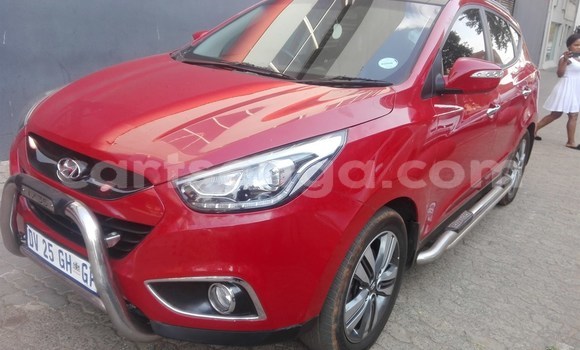 Acheter Occasion Voiture Hyundai ix35 Rouge à Ezulwini, Hhohho Acheter Occasion Voiture Hyundai ix35 Rouge à Ezulwini, Hhohho