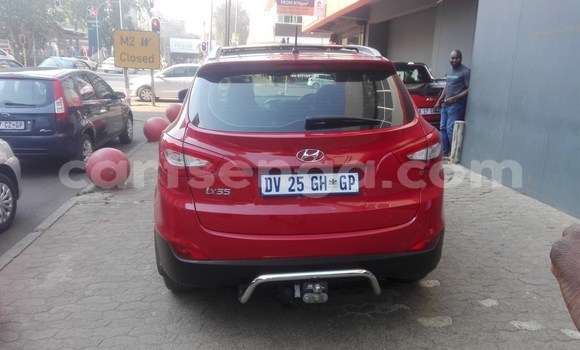 Acheter Occasion Voiture Hyundai ix35 Rouge à Ezulwini, Hhohho Acheter Occasion Voiture Hyundai ix35 Rouge à Ezulwini, Hhohho