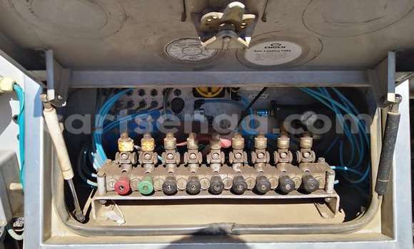 Buy Used Toyota Dyna White Truck in Mbabane in Manzini Buy Used Toyota Dyna White Truck in Mbabane in Manzini