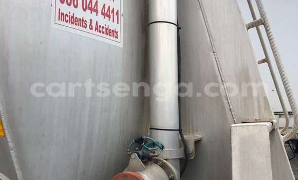 Buy Used Toyota Dyna White Truck in Mbabane in Manzini Buy Used Toyota Dyna White Truck in Mbabane in Manzini