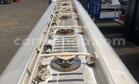 Buy Used Toyota Dyna White Truck in Mbabane in Manzini Buy Used Toyota Dyna White Truck in Mbabane in Manzini