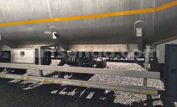 Buy Used Toyota Dyna White Truck in Mbabane in Manzini Buy Used Toyota Dyna White Truck in Mbabane in Manzini