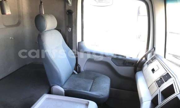 Buy Used Volkswagen TRUCK White Truck in Mbabane in Manzini Buy Used Volkswagen TRUCK White Truck in Mbabane in Manzini