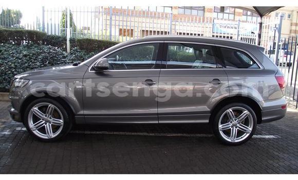 Acheter Occasion Voiture Audi Q7 Gris à Manzini, Manzini Acheter Occasion Voiture Audi Q7 Gris à Manzini, Manzini