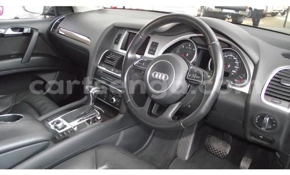 Acheter Occasion Voiture Audi Q7 Gris à Manzini, Manzini Acheter Occasion Voiture Audi Q7 Gris à Manzini, Manzini