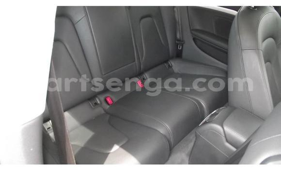 Nunua Ilio tumika Audi A5 Silver Gari ndani ya Ezulwini nchini Hhohho Nunua Ilio tumika Audi A5 Silver Gari ndani ya Ezulwini nchini Hhohho