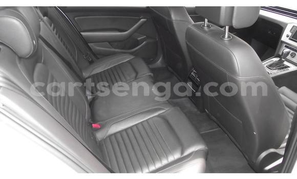 Nunua Ilio tumika Volkswagen Passat White Gari ndani ya Mbabane nchini Manzini Nunua Ilio tumika Volkswagen Passat White Gari ndani ya Mbabane nchini Manzini