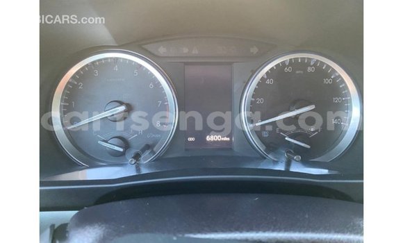 Buy Import Toyota Highlander White Car in Import - Dubai in Hhohho Buy Import Toyota Highlander White Car in Import - Dubai in Hhohho