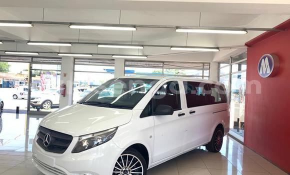 Acheter Occasion Voiture Mercedes‒Benz Vito Blanc à Ezulwini, Hhohho Acheter Occasion Voiture Mercedes‒Benz Vito Blanc à Ezulwini, Hhohho