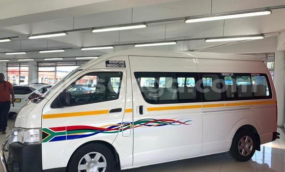 Acheter Occasion Voiture Toyota Hiace Blanc à Manzini, Manzini Acheter Occasion Voiture Toyota Hiace Blanc à Manzini, Manzini