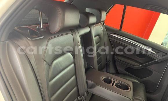 Nunua Ilio tumika Volkswagen Golf GTI White Gari ndani ya Mbabane nchini Manzini Nunua Ilio tumika Volkswagen Golf GTI White Gari ndani ya Mbabane nchini Manzini