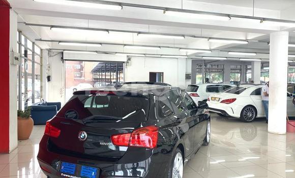 Acheter Occasion Voiture BMW 1–Series Noir à Mbabane, Manzini Acheter Occasion Voiture BMW 1–Series Noir à Mbabane, Manzini