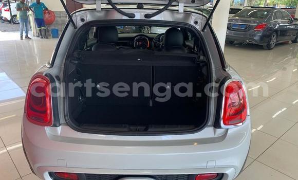 Nunua Ilio tumika MINI Cooper Silver Gari ndani ya Manzini nchini Manzini Nunua Ilio tumika MINI Cooper Silver Gari ndani ya Manzini nchini Manzini