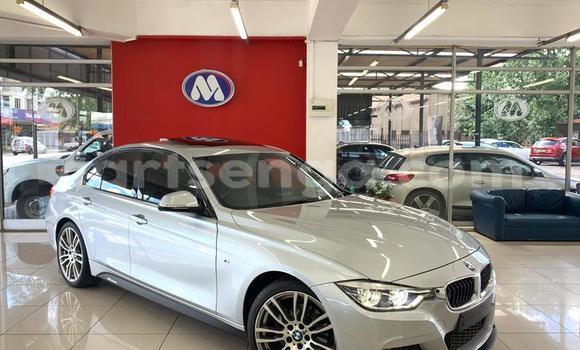 Nunua Ilio tumika BMW M3 Silver Gari ndani ya Ezulwini nchini Hhohho Nunua Ilio tumika BMW M3 Silver Gari ndani ya Ezulwini nchini Hhohho