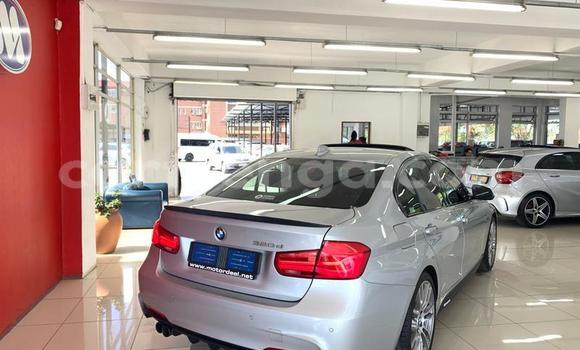 Nunua Ilio tumika BMW M3 Silver Gari ndani ya Ezulwini nchini Hhohho Nunua Ilio tumika BMW M3 Silver Gari ndani ya Ezulwini nchini Hhohho