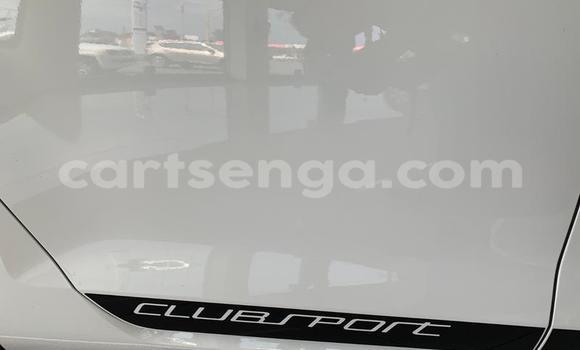 Buy Used Volkswagen Golf GTI White Car in Ezulwini in Hhohho Buy Used Volkswagen Golf GTI White Car in Ezulwini in Hhohho