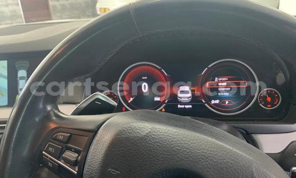 Nunua Ilio tumika BMW M5 White Gari ndani ya Ezulwini nchini Hhohho Nunua Ilio tumika BMW M5 White Gari ndani ya Ezulwini nchini Hhohho