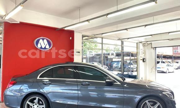 Buy Used Mercedes‒Benz C–Class Silver Car in Ezulwini in Hhohho Buy Used Mercedes‒Benz C–Class Silver Car in Ezulwini in Hhohho
