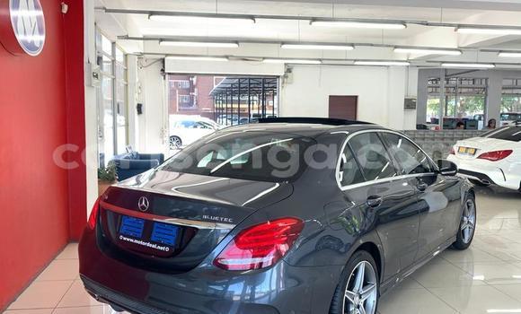 Buy Used Mercedes‒Benz C–Class Silver Car in Ezulwini in Hhohho Buy Used Mercedes‒Benz C–Class Silver Car in Ezulwini in Hhohho