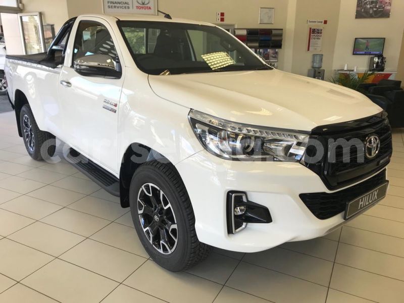 Big with watermark toyota hilux hhohho ezulwini 14756