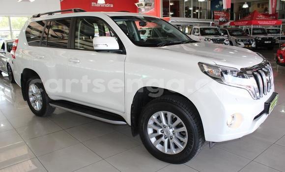 Acheter Occasion Voiture Toyota Prado Blanc à Mbabane, Manzini Acheter Occasion Voiture Toyota Prado Blanc à Mbabane, Manzini