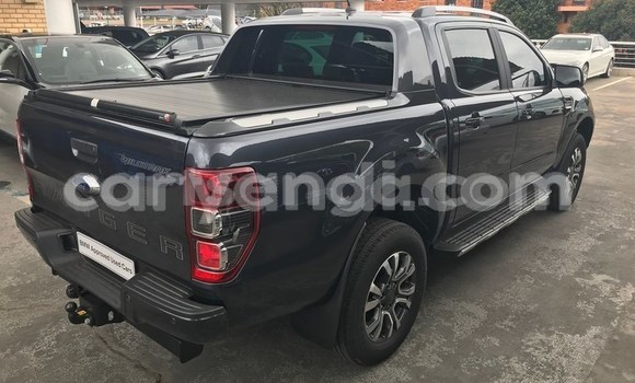 Acheter Occasion Voiture IVECO Massif Blanc à Ezulwini, Hhohho Acheter Occasion Voiture IVECO Massif Blanc à Ezulwini, Hhohho