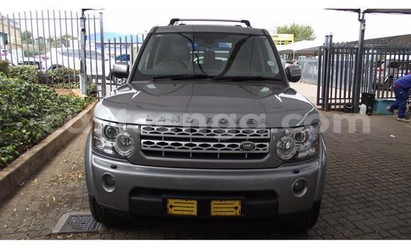 Nunua Ilio tumika Land Rover Discovery Silver Gari ndani ya Ezulwini nchini Hhohho Nunua Ilio tumika Land Rover Discovery Silver Gari ndani ya Ezulwini nchini Hhohho