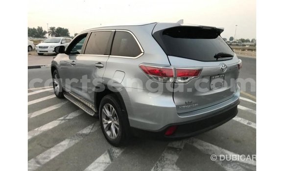 Buy Import Toyota Highlander Other Car in Import - Dubai in Hhohho Buy Import Toyota Highlander Other Car in Import - Dubai in Hhohho