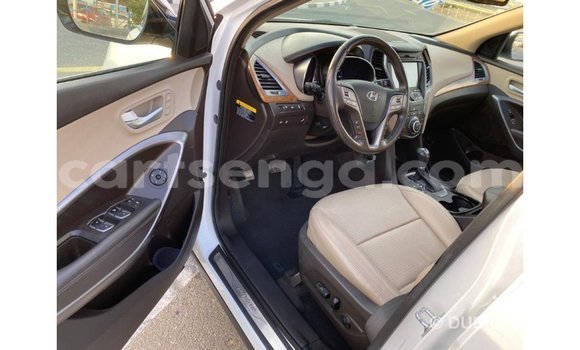 Buy Import Hyundai Santa Fe White Car in Import - Dubai in Hhohho Buy Import Hyundai Santa Fe White Car in Import - Dubai in Hhohho