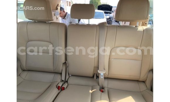 Buy Import Toyota Land Cruiser White Car in Import - Dubai in Hhohho Buy Import Toyota Land Cruiser White Car in Import - Dubai in Hhohho